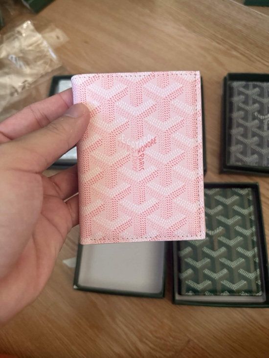 Goyard Accessories - Goyard Light Pink Chevron Card Holder